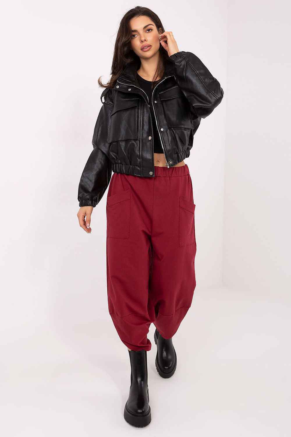 Tracksuit trousers model 220409